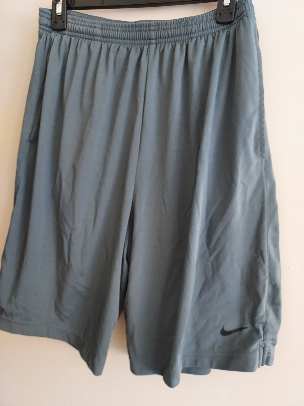 Nike Men's Gray Athletic Shorts